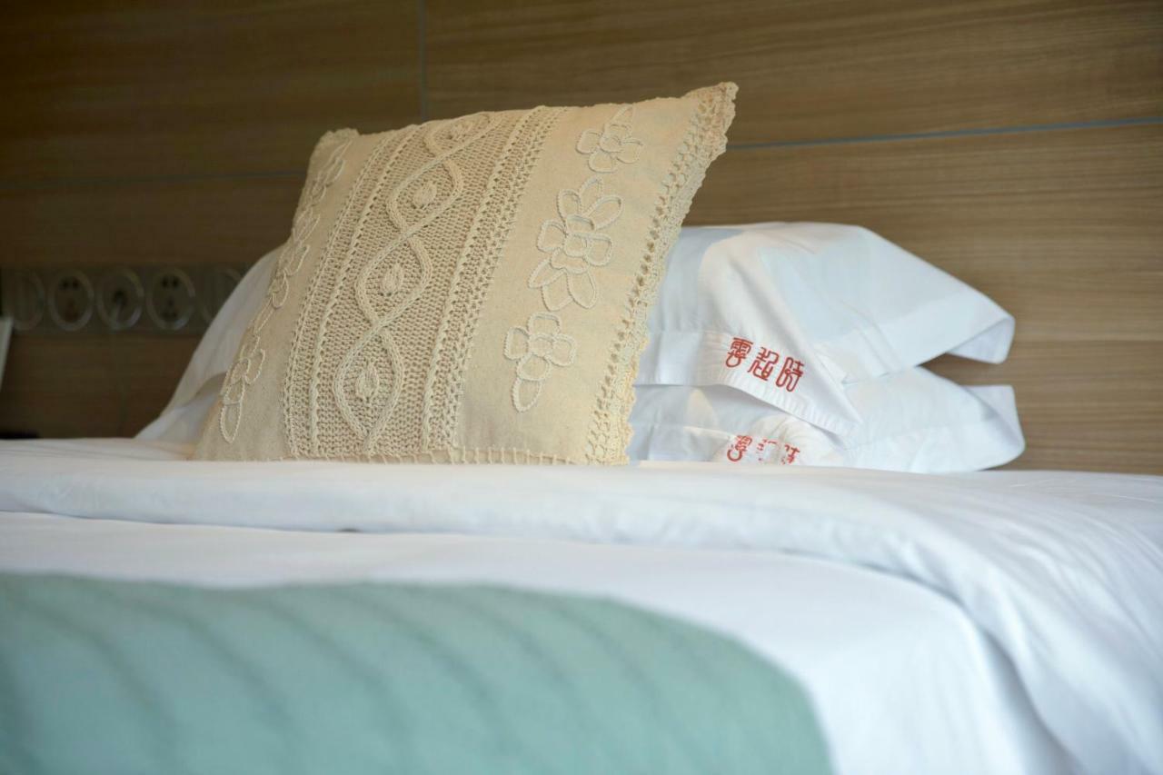 Ancient Street No.5 Youth Chic Hotel Wuyishan  Exterior photo