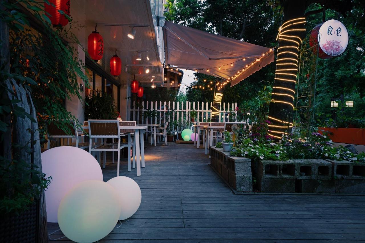 Ancient Street No.5 Youth Chic Hotel Wuyishan  Exterior photo